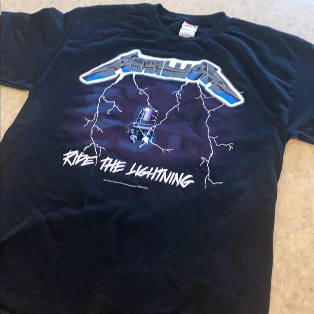 Metallica “Ride The Lightning” T-shirt Adult Large